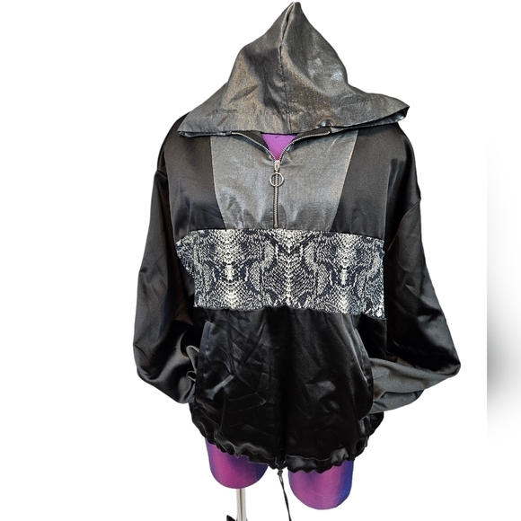 Zara Basic Silver & Black Satin Hooded Windbreaker Size Medium Women's H34 - Picture 10 of 10